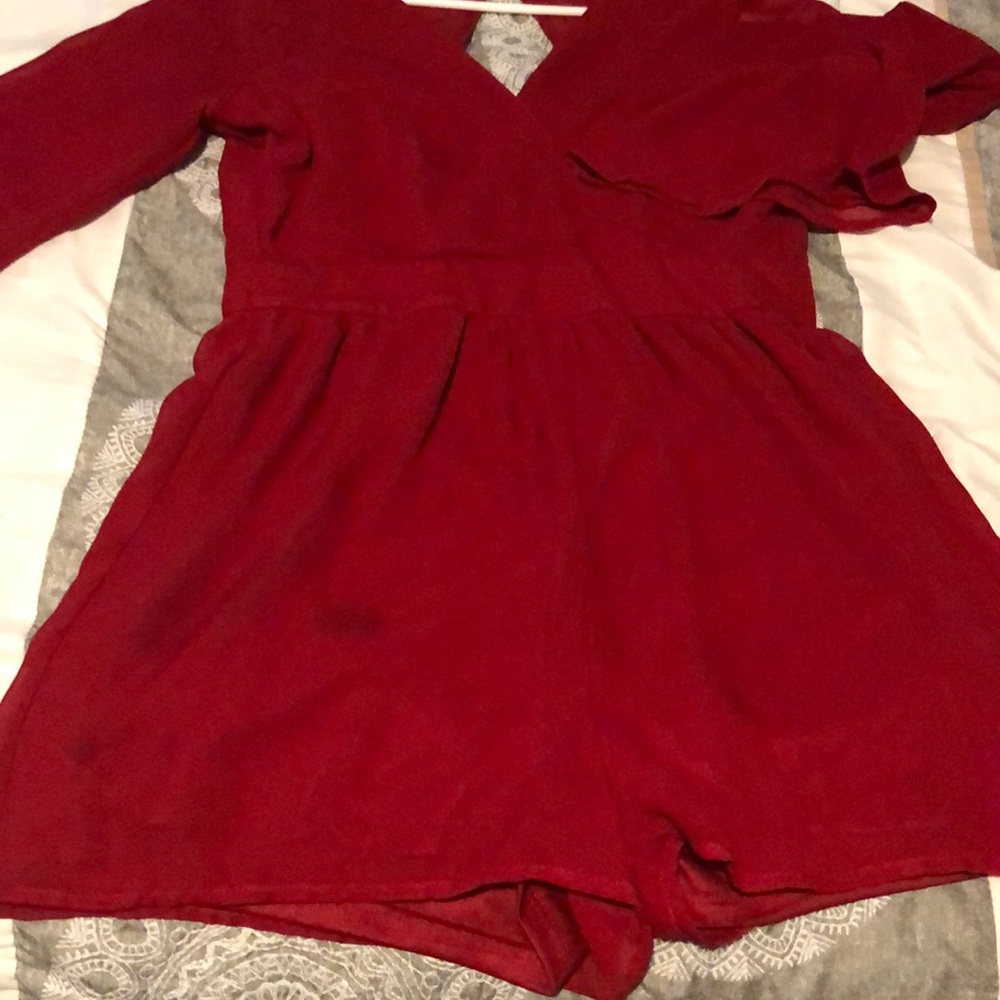 Red romper - Picture 3 of 5